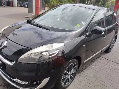 Gebraucht Renault Grand Scénic III Bose Edition 116 PS (85 kW) 2012 Van / Kleinbus