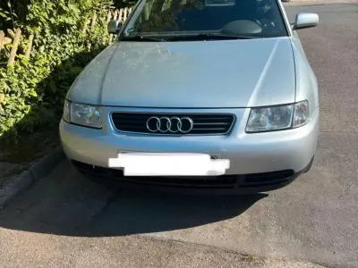 Gebraucht Audi A3 101 PS (74 kW) 1999 Silber Kleinwagen