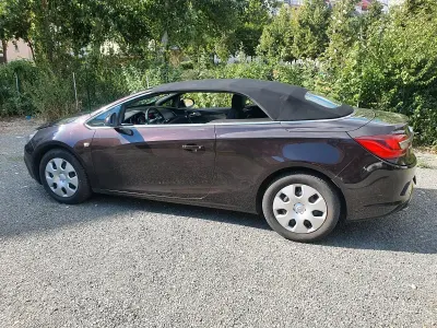 Gebraucht Opel Cascada 120 PS (88 kW) 2014 Braun Cabrio