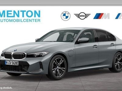BMW 330e