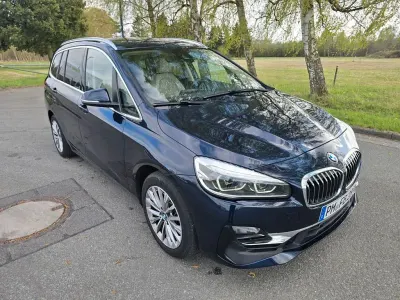 Używany BMW 220 Luxury Line 190 KM (139 kW) 2020 Niebieski Minivan