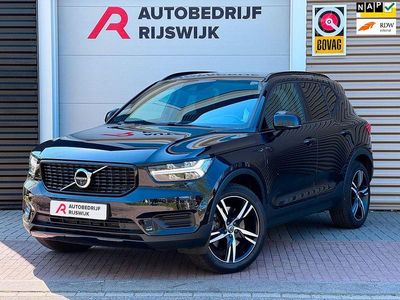 Second-hand Volvo XC40 R-Design 179 CP (131 kW) 2020 Negru SUV