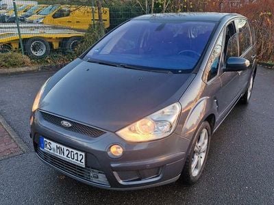 Grau Gebraucht 2008 Ford S-MAX Ambiente Van / Kleinbus | 4.350 € (Etwas zu teuer)