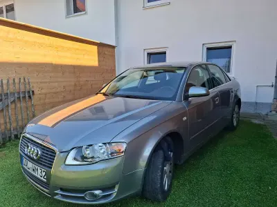 Gebraucht Audi A4 101 PS (74 kW) 2006 Silber Limousine