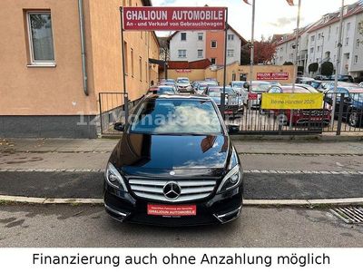 Gebraucht Mercedes B180 122 PS (89 kW) 2013 Schwarz Van / Kleinbus