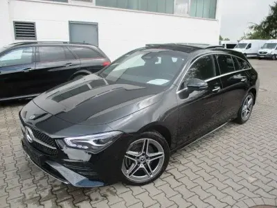 Gebraucht Mercedes CLA250e Shooting Brake Advanced 163 PS (119 kW) 2025 Schwarz Kombi