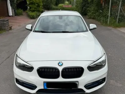 Gebraucht BMW 116 Sport Line 109 PS (80 kW) 2016 Weiß Kleinwagen