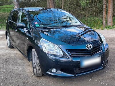 Gebraucht Toyota Verso Edition 147 PS (108 kW) 2012 Schwarz Van / Kleinbus