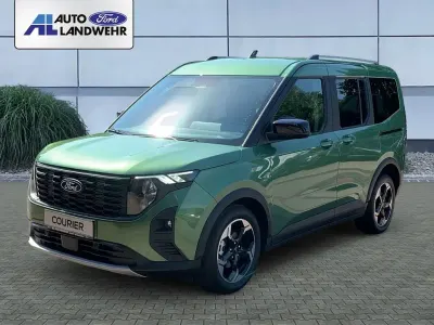Neu Ford Tourneo Courier Active 125 PS (91 kW) 2026 Grün Van / Kleinbus