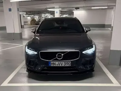 Gebraucht Volvo V90 R-Design 190 PS (139 kW) 2017 Grau Kombi