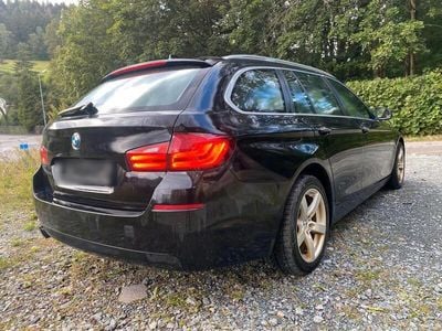 BMW 525