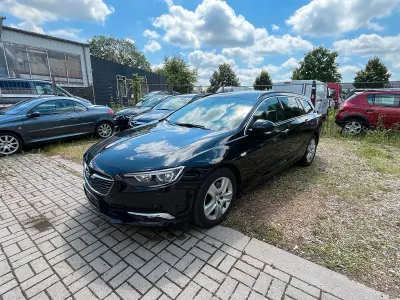 Gebraucht Opel Insignia 165 PS (121 kW) 2017 Schwarz Kombi