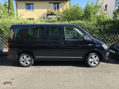 Gebraucht VW Multivan Highline 150 PS (110 kW) 2019 Schwarz Van / Kleinbus