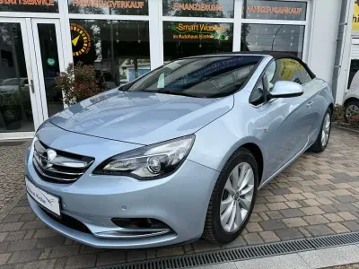 Gebraucht Opel Cascada Innovation 140 PS (102 kW) 2017 Blau Cabrio