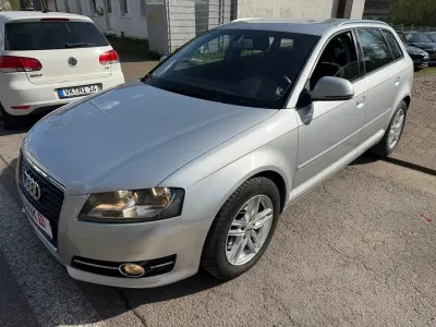 Używany Audi A3 Ambiente 105 KM (77 kW) 2012 Srebrny Hatchback