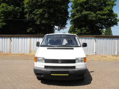 Gebraucht VW Caravelle 68 PS (50 kW) 1999 Weiß Van