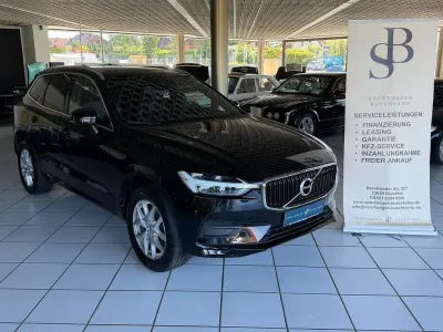 Gebraucht Volvo XC60 Momentum 235 PS (172 kW) 2018 Black solid stone / solid SUV