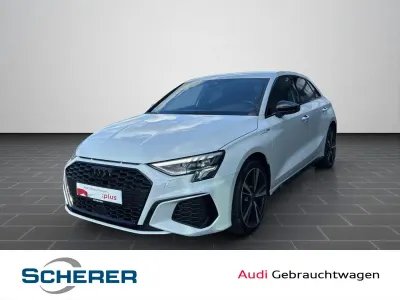 Gebraucht Audi A3 Sportback e-tron S-Line 204 PS (150 kW) 2023 Gletscherweiß metallic Kleinwagen