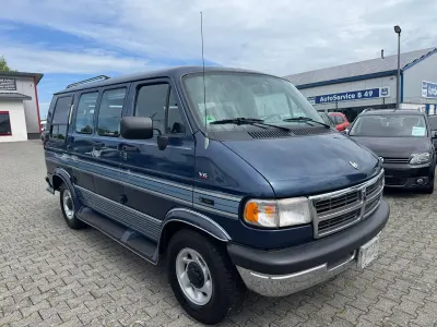Gebraucht Dodge Magnum 179 PS (131 kW) 1995 Blau Van / Kleinbus