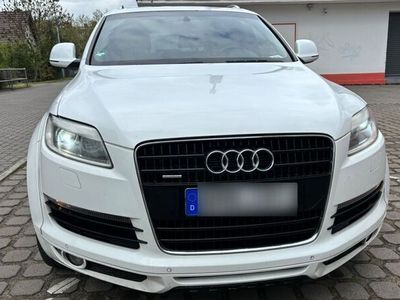 gebraucht Audi Q7 3.0 TDI Tip/AHK/PANO/ OPTIKPAKET ABT/ 7 SITZE