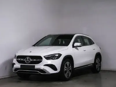 Gebraucht Mercedes GLA180 136 PS (100 kW) 2023 SUV