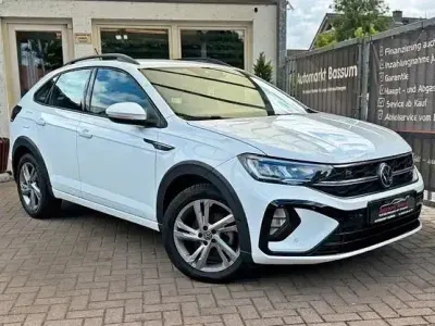 Gebraucht VW Taigo R-line 110 PS (80 kW) 2023 Pure white SUV
