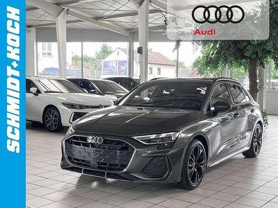 Grau Gebraucht 2024 Audi A3 S-Line Limousine | 31.850 € (Guter Preis)