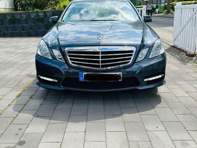 Mercedes E220