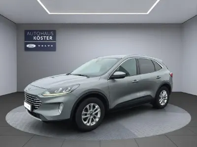 Gebraucht Ford Kuga Titanium 150 PS (110 kW) 2022 Grau SUV