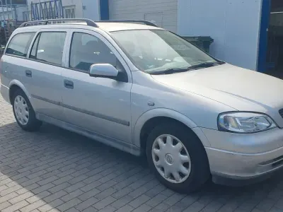 Brugt Opel Astra Comfort 101 HK (74 kW) 2000 Sølv Stationcar