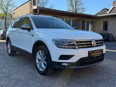 Gebraucht VW Tiguan Allspace Comfortline 150 PS (110 kW) 2019 Weiß SUV