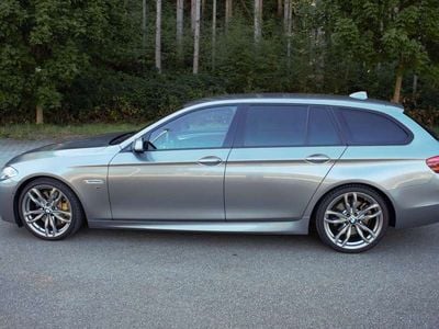 BMW M550