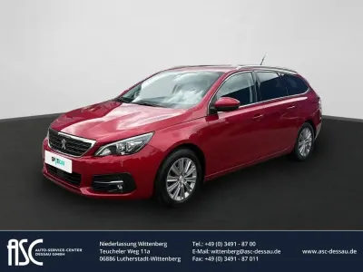 Gebraucht Peugeot 308 SW Allure 131 PS (96 kW) 2020 Rot Kombi