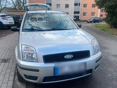 Gebraucht Ford Fusion 100 PS (73 kW) 2003 Silber Kleinwagen