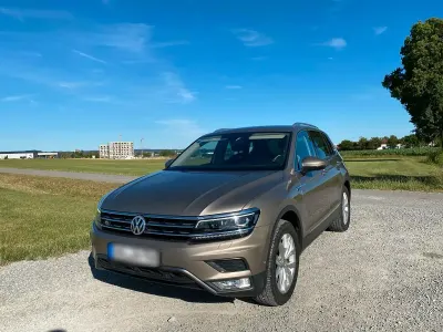 Gebraucht VW Tiguan Highline 150 PS (110 kW) 2017 Gold SUV