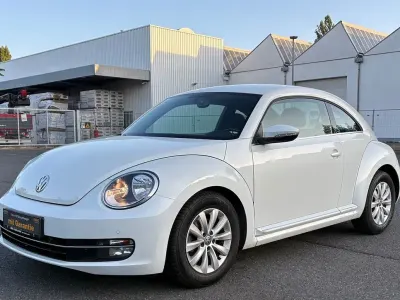 Gebraucht VW Beetle Sportline 105 PS (77 kW) 2013 Weiß Kleinwagen