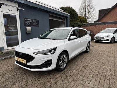 Gebraucht Ford Focus Cool & Connect 120 PS (88 kW) 2022 Weiß Kombi