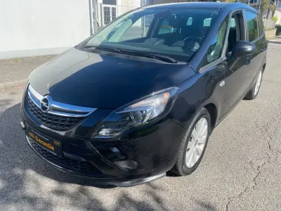 Gebraucht Opel Zafira Tourer Edition 140 PS (102 kW) 2015 Schwarz Van / Kleinbus