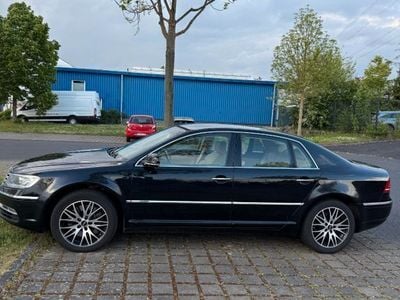 VW Phaeton