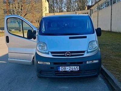 Gebraucht Opel Vivaro 2005 Silber Van / Kleinbus