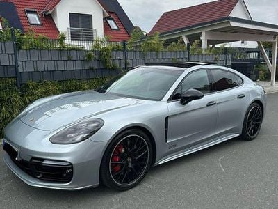 Porsche Panamera GTS