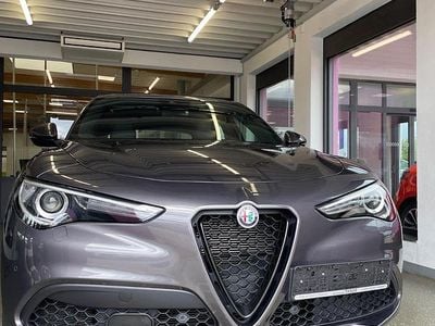 Gebraucht Alfa Romeo Stelvio Veloce 280 PS (205 kW) 2021 Grau SUV