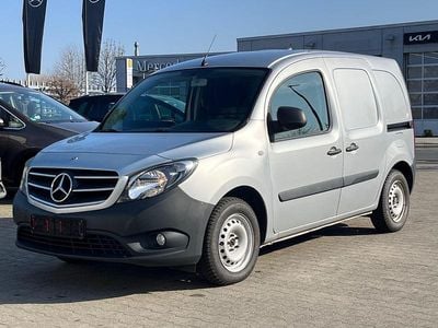 Gebraucht Mercedes Citan 111 116 PS (85 kW) 2021 Silber Van / Kleinbus