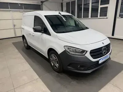 Gebraucht Mercedes Citan 110 95 PS (69 kW) 2022 Weiß Van / Kleinbus