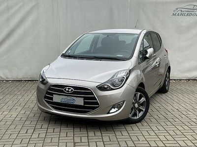 Gebraucht Hyundai i20 Space Plus 125 PS (91 kW) 2019 Gold Kleinwagen