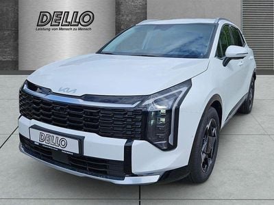 Weiss Neu 2025 Kia Sportage Spirit SUV | 43.950 € (Etwas zu teuer)