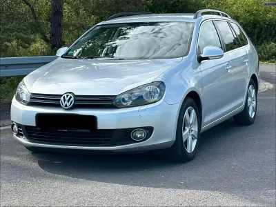 Gebraucht VW Golf VII 105 PS (77 kW) 2012 Silber Kombi