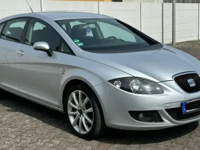 Usata Seat Leon Stylance 140 CV (102 kW) 2008 Argento Utilitaria
