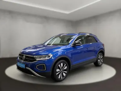 Second-hand VW T-Roc Goal 116 CP (85 kW) 2024 Albastru SUV