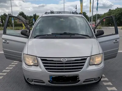 Gebraucht Chrysler Voyager 150 PS (110 kW) 2008 Grau Van / Kleinbus